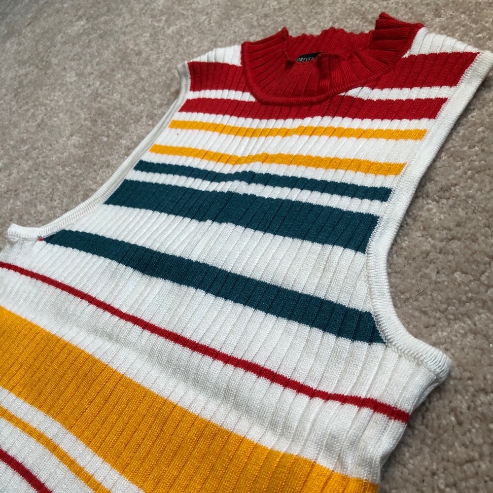 Forever 21 crop knitted top - Size S